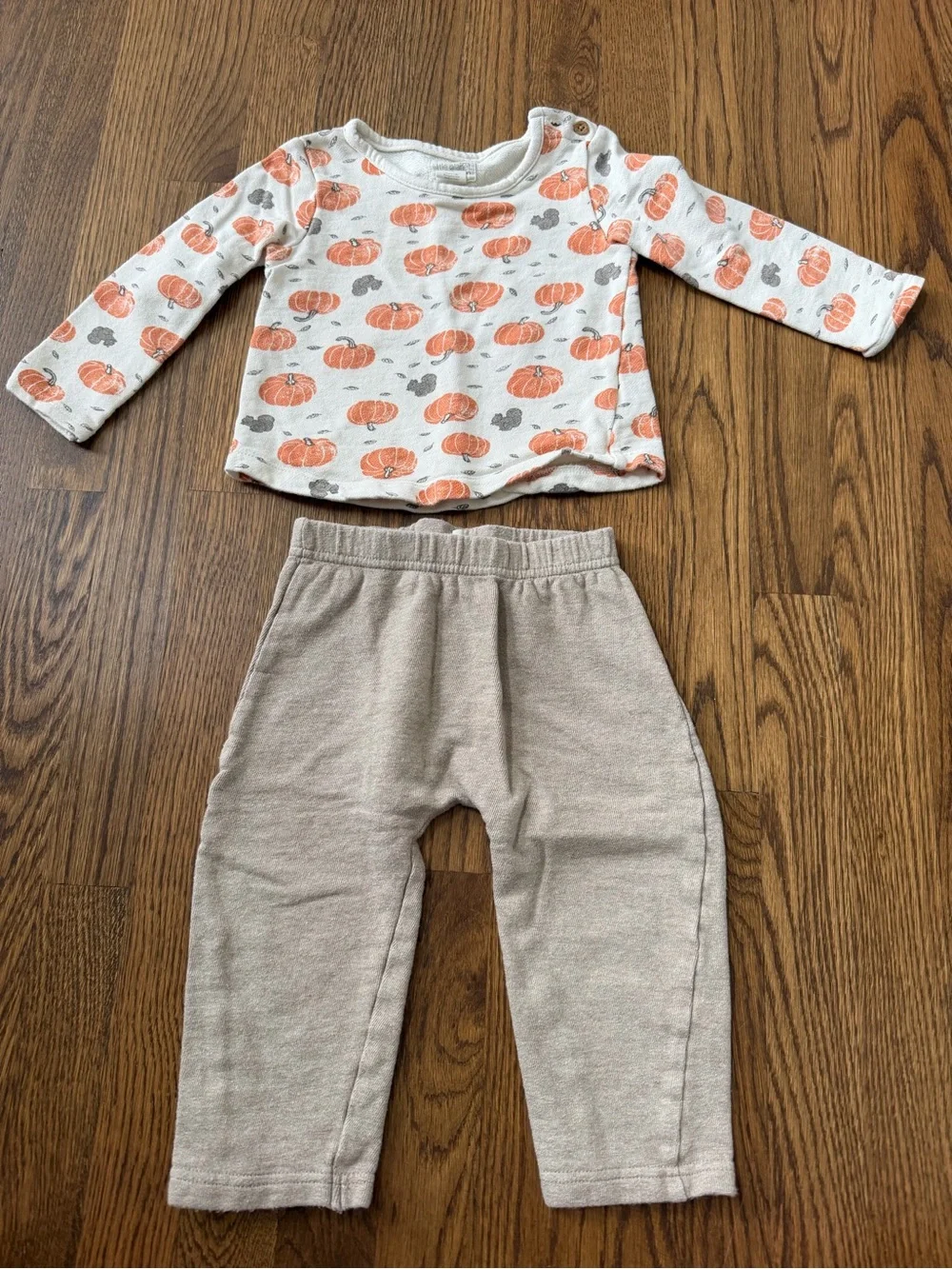 Carter’s Organic Cotton Pumpkin Print 2-Piece Set, size 24 months
